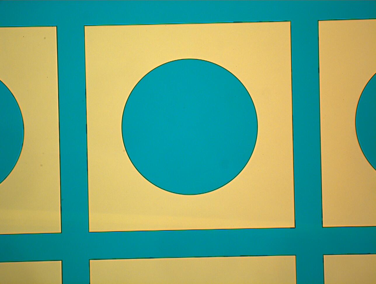 Strukturierte Metallisierungen