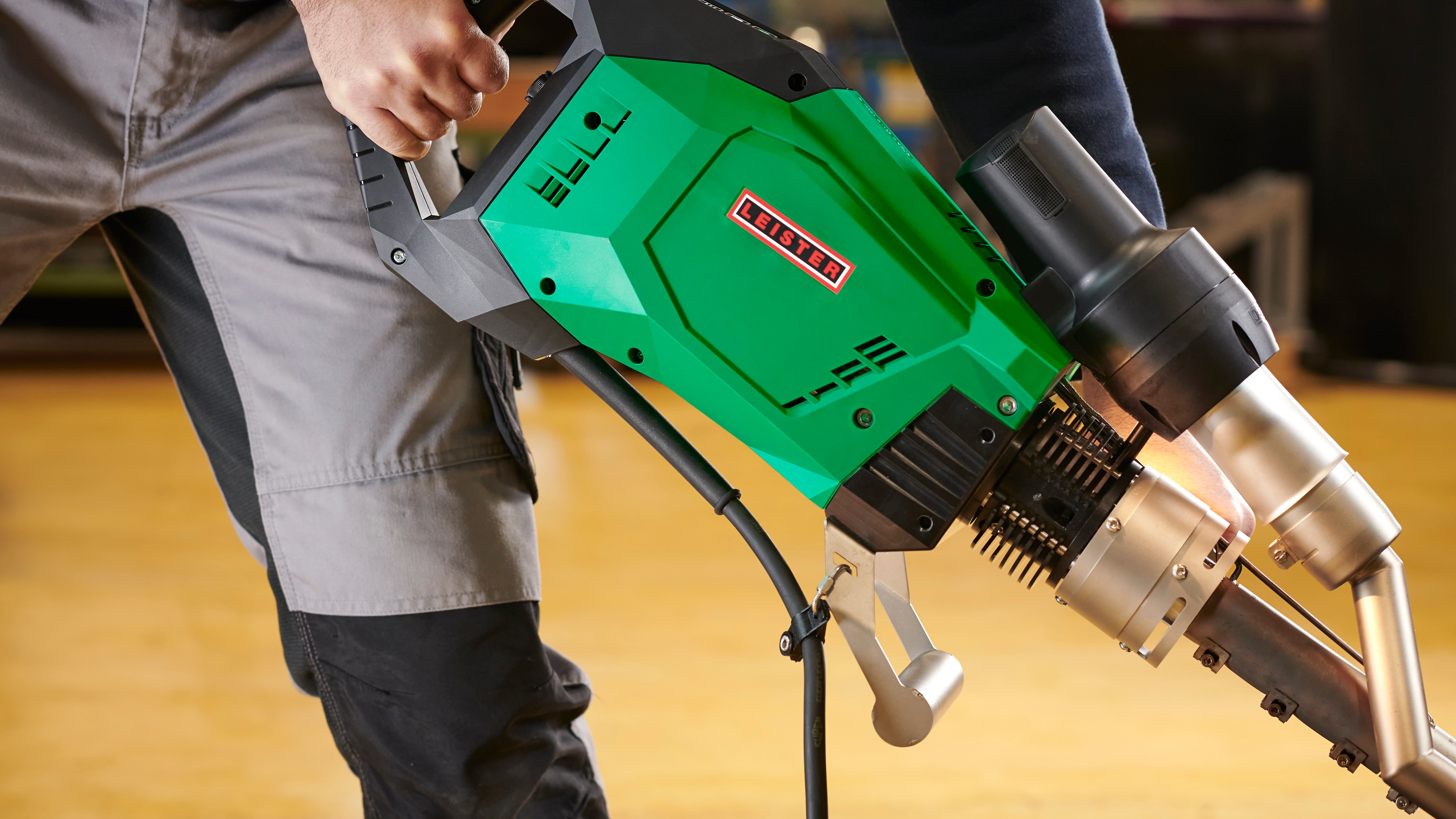 Đánh giá sản phẩm WELDPLAST S2 127.215 Đánh giá sản phẩm WELDPLAST S2 127.215