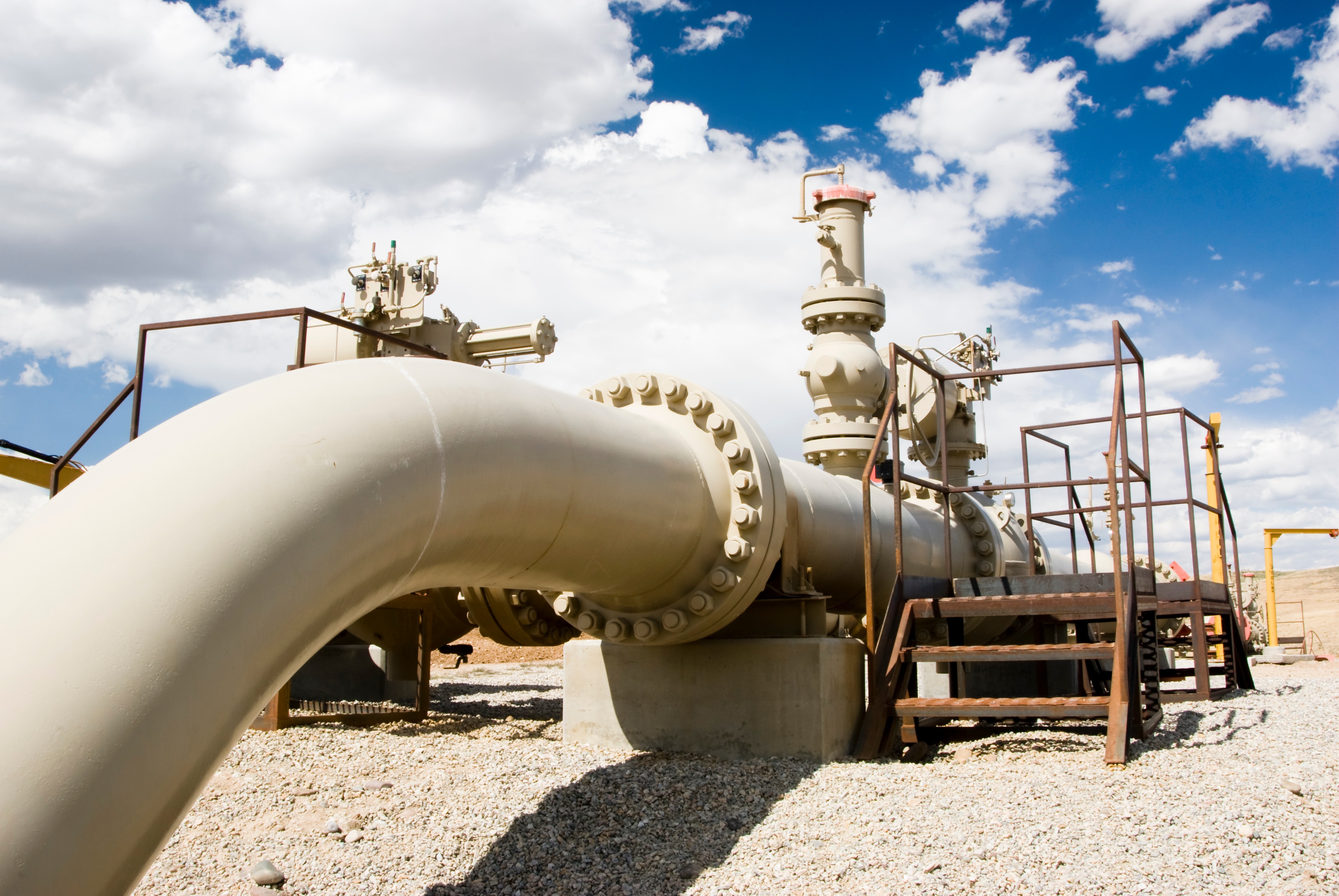 AX_CORP_AdobeStock_Gas_Pipeline_IM_9091577_Preview.jpeg