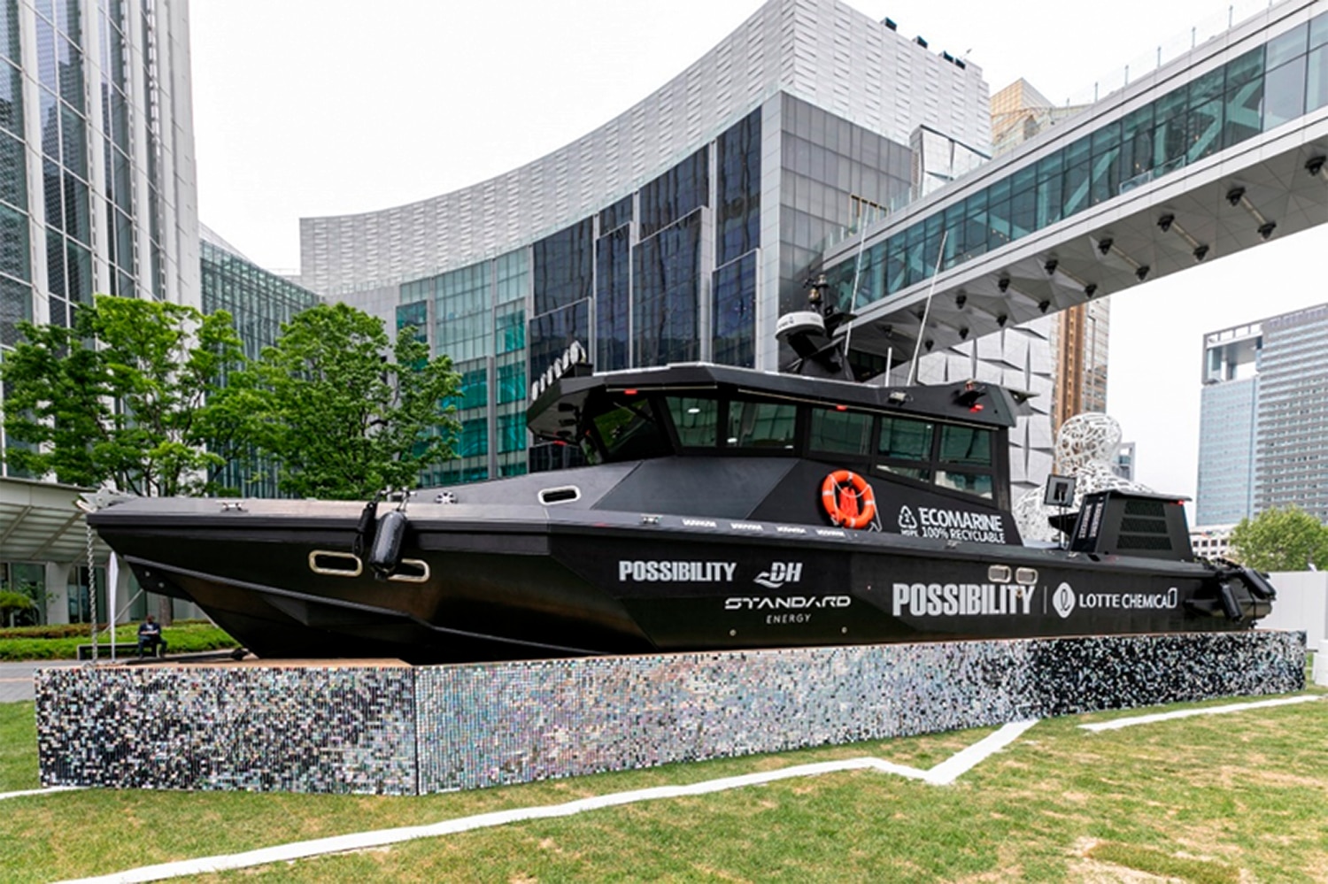 LT_CORP_HDPE-Boat_Korea_IM_01.jpg