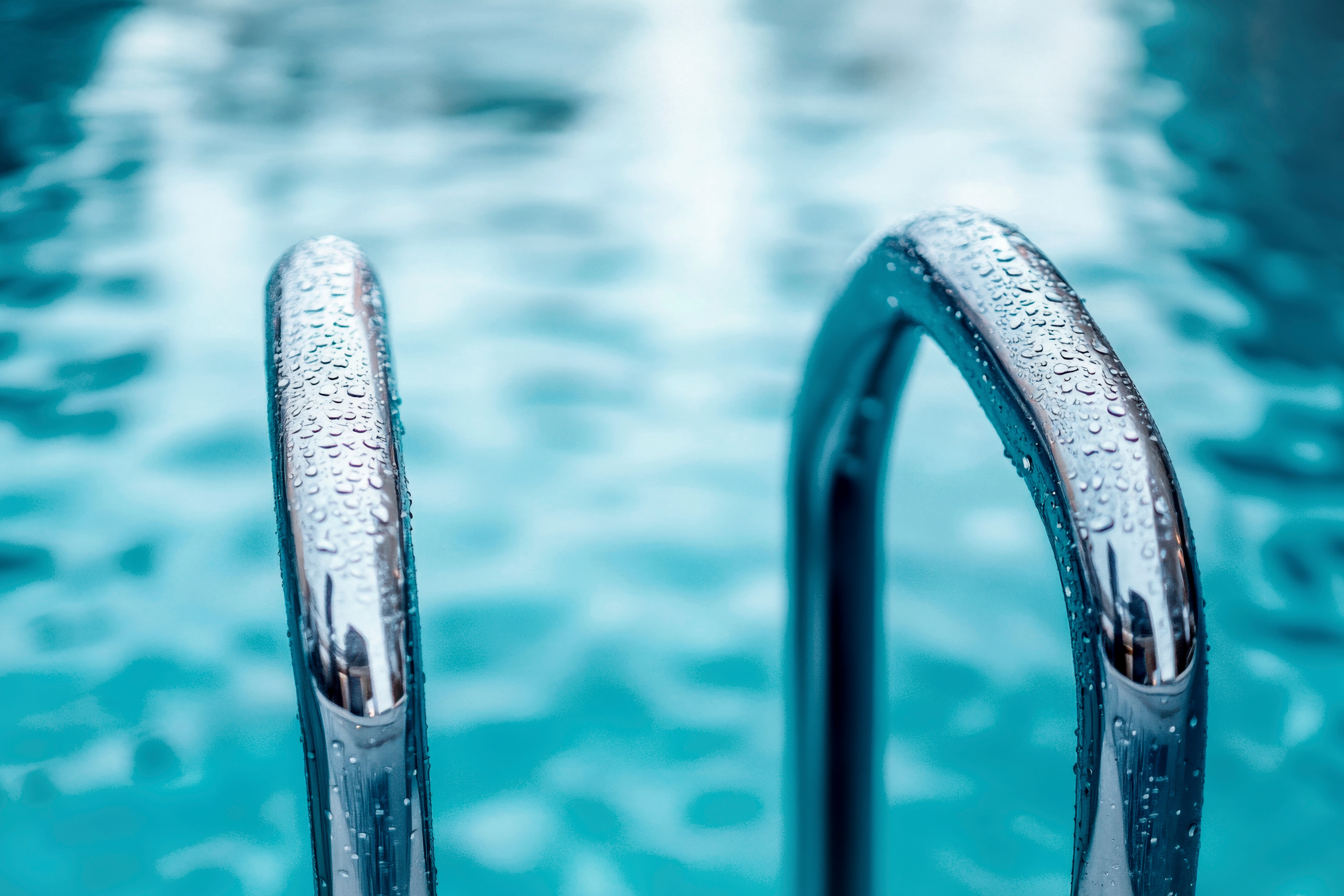 LT_PW_AdobeStock_Swimming_Pool_IM_1128287845.jpg
