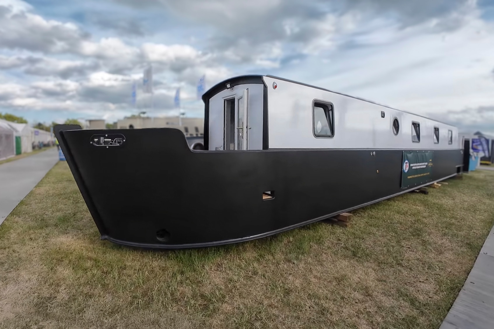 LT_CORP_First-Ever_HDPE_Canal_Boat_SS_IM_01.jpg