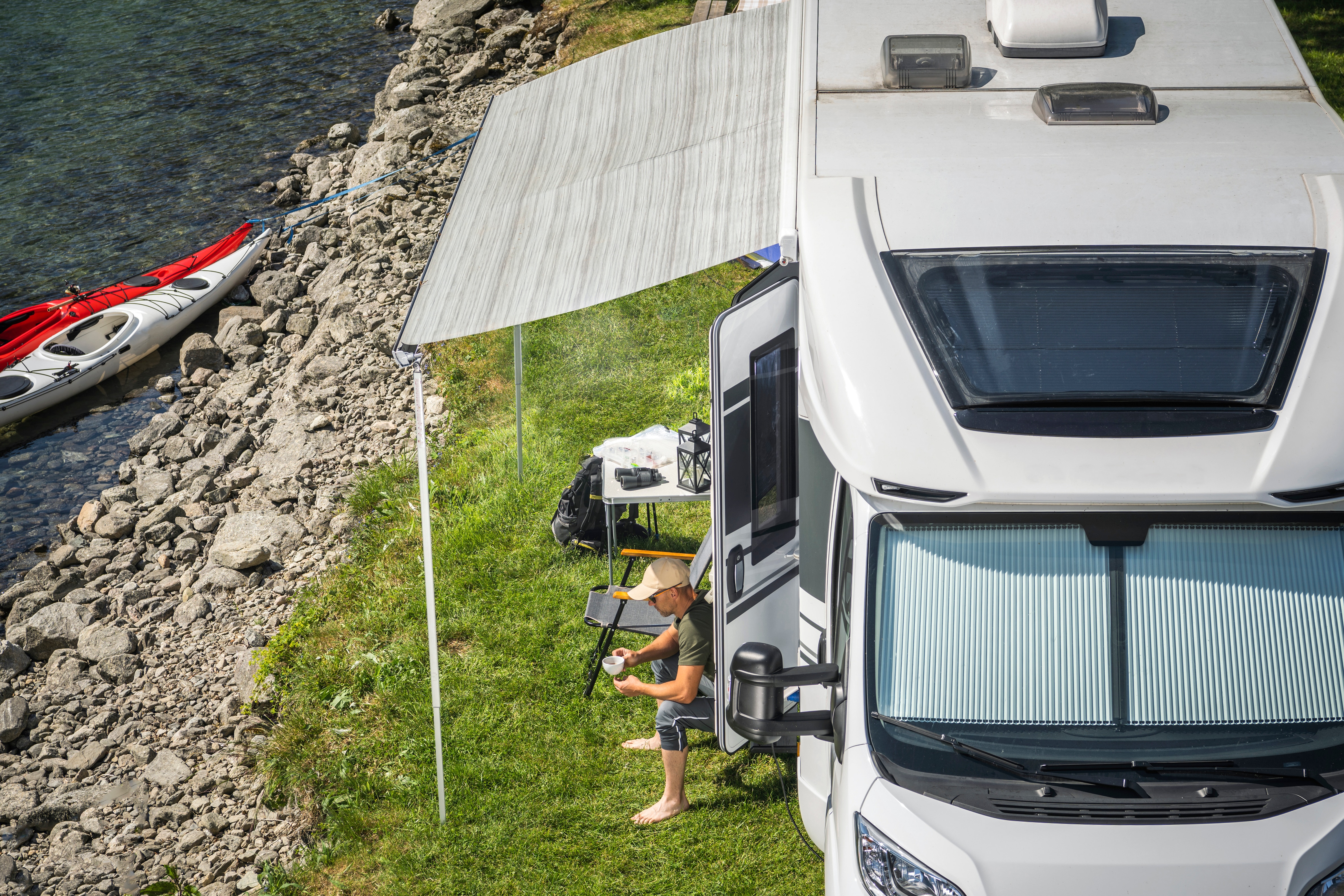 LT_CORP_AdobeStock_RV_Awning_IM_631139104.jpeg
